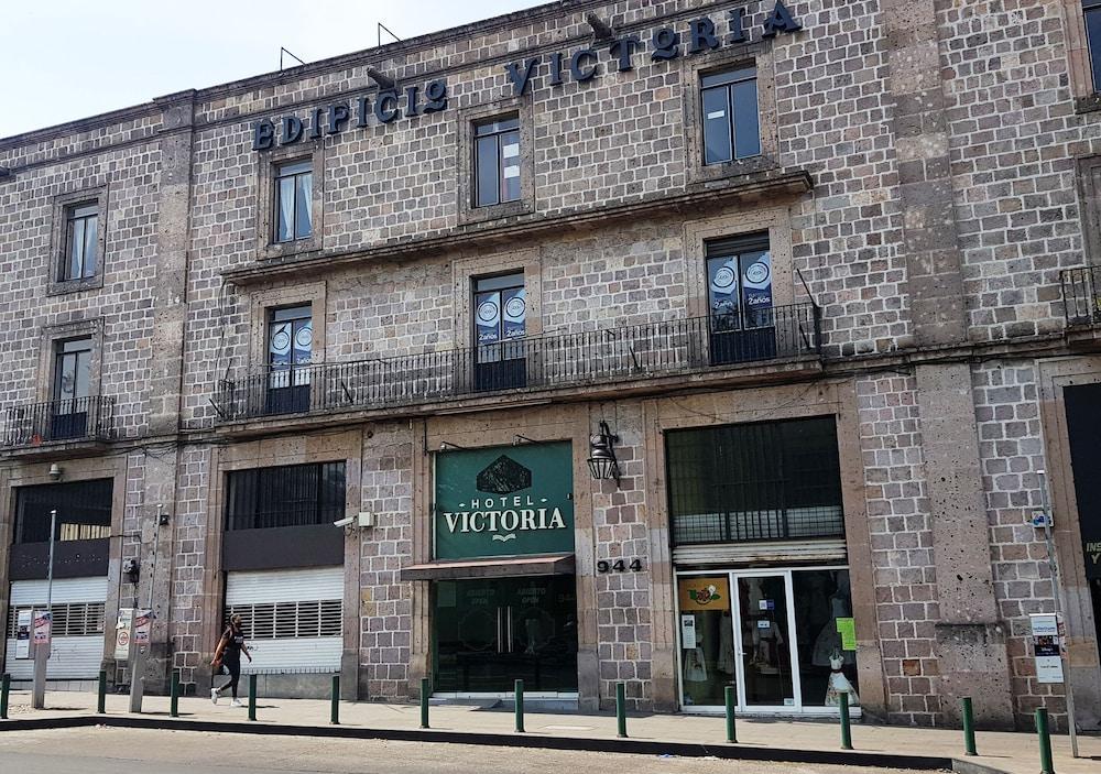 Capital O Hotel Victoria מורליה מראה חיצוני תמונה